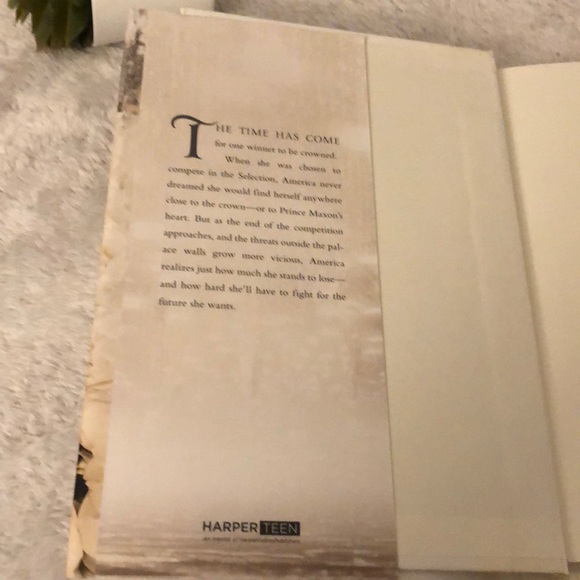 ✰ 2 𝚘𝚏 𝚝𝚑𝚎 𝚜𝚎𝚕𝚎𝚌𝚝𝚒𝚘𝚗 𝚜𝚎𝚛𝚒𝚎𝚜 - Picture 6 of 7